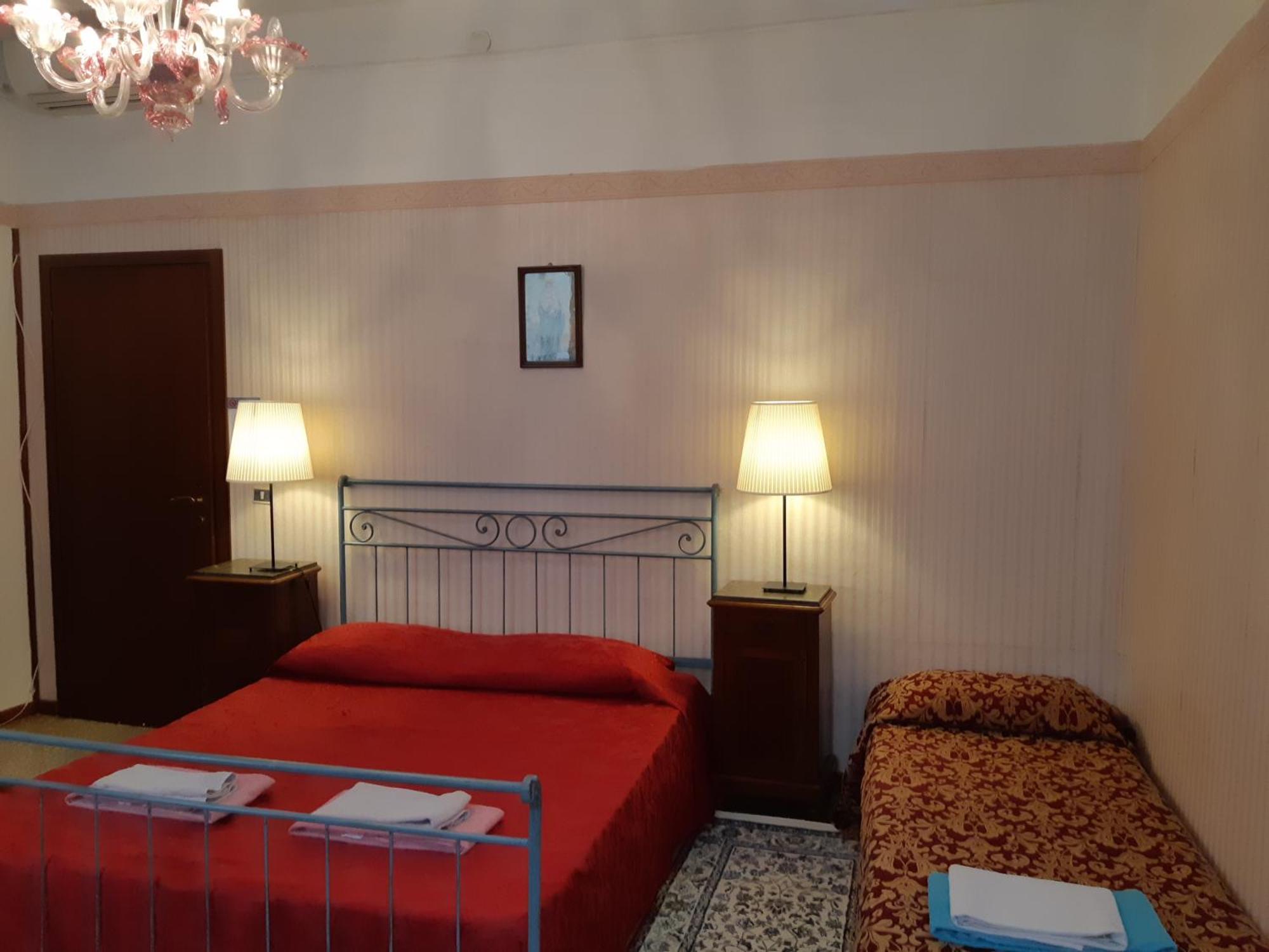 Fiabe Venice Rooms Quarto foto