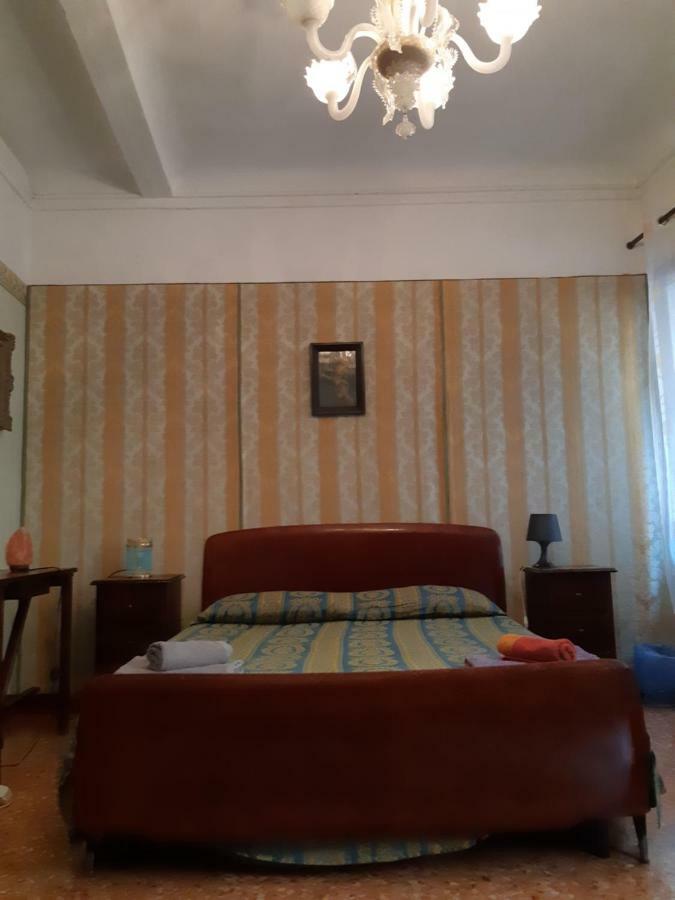 Fiabe Venice Rooms Quarto foto